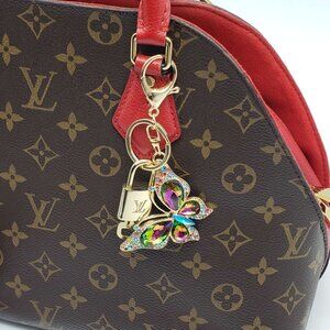 100% Auth Louis Vuitton Lock & Key with unbranded Bagcharm, Keycharm, Keychain
